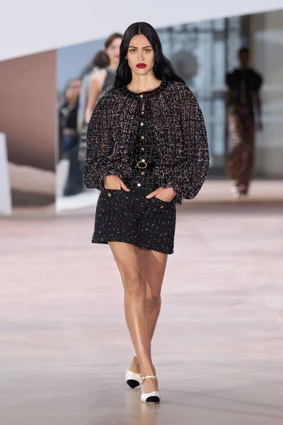 Look 38